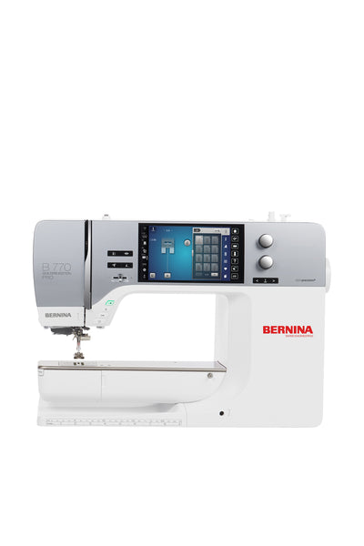 BERNINA B770 QE PRO (inkl. BSR) symaskine set lige forfra uden skygge fra gulvet