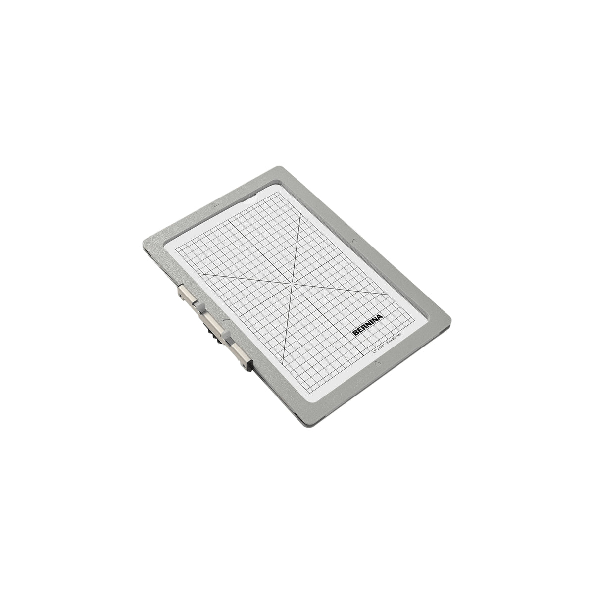 BERNINA Großer Magnet-Stickrahmen – 21 × 40 cm auf weißem Hintergrund