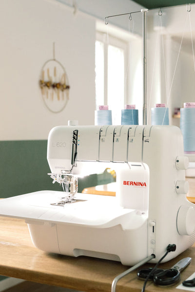 BERNINA L 620 Coverstitch in der Anwendung