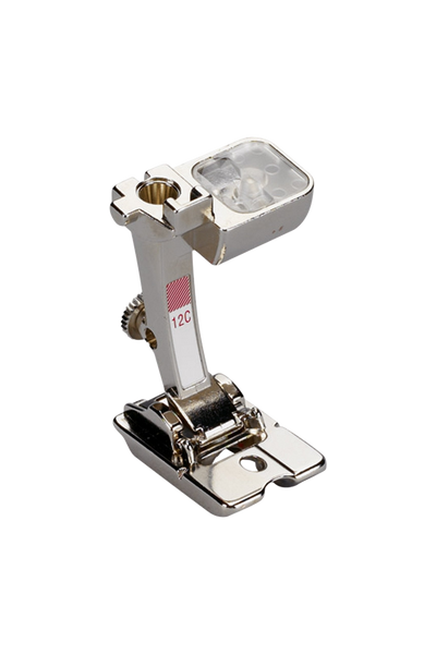 BERNINA Strickwarenfuß #12C in vollständiger Produktansicht, in Adobe Photoshop freigestellt ohne Schatten