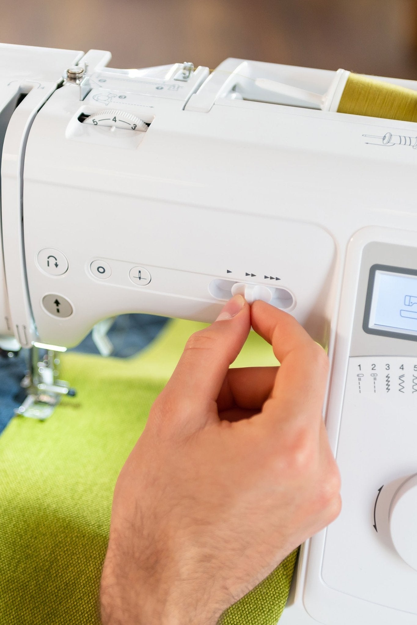Brother Innov-is A16 Nähmaschine - Make ma!