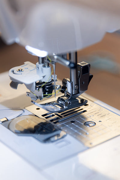 Brother Innov-is A65 - Detailaufnahme Einfädler