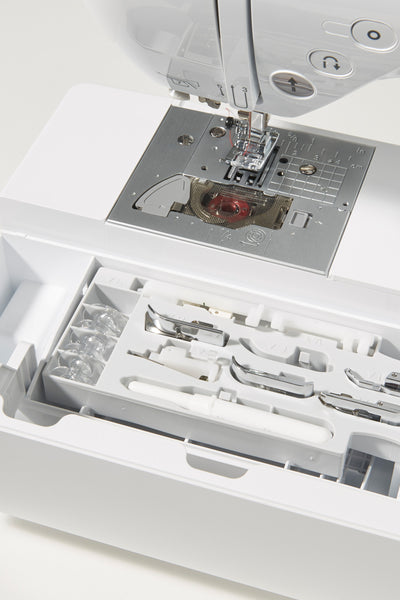 Brother Innov-is F400 - Zubehörfach