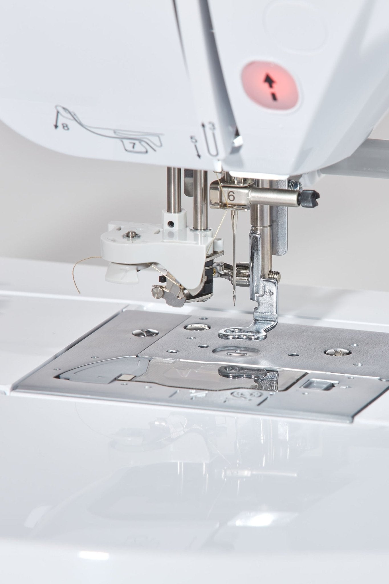Brother Innov-is NV2700 Näh- & Stickmaschine - Make ma!