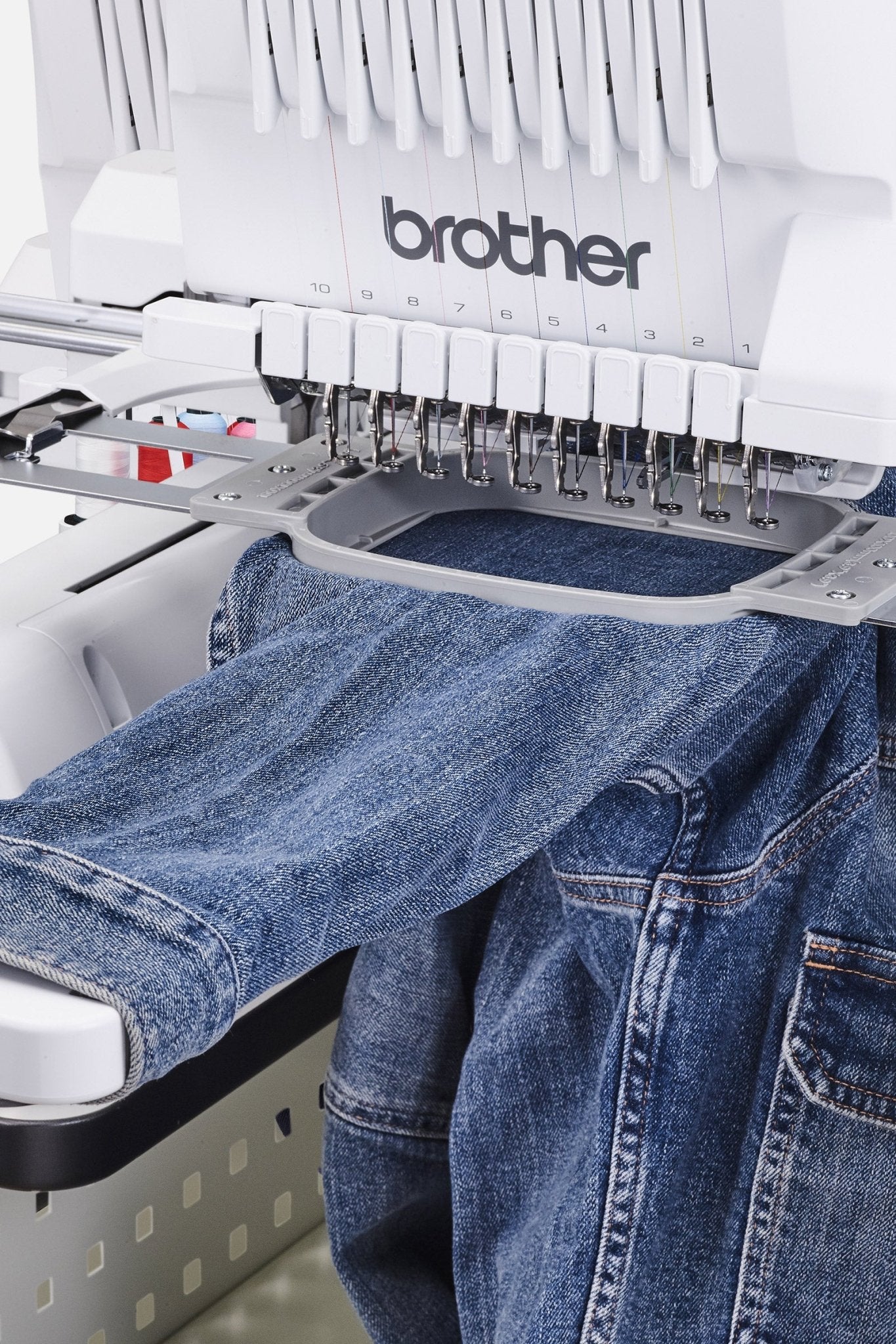 Brother PR1060W 10-Nadel-Stickmaschine - Make ma!
