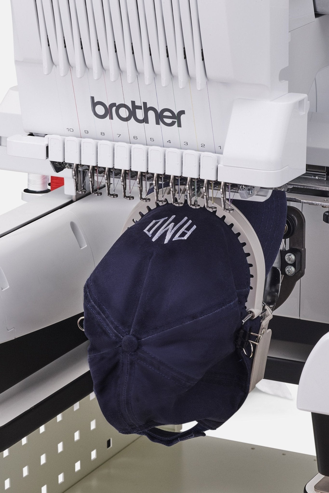 Brother PR1060W 10-Nadel-Stickmaschine - Make ma!