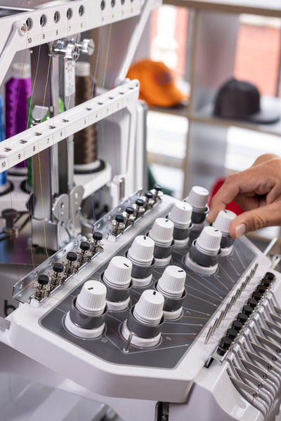 Machine à broder Brother PR1055X