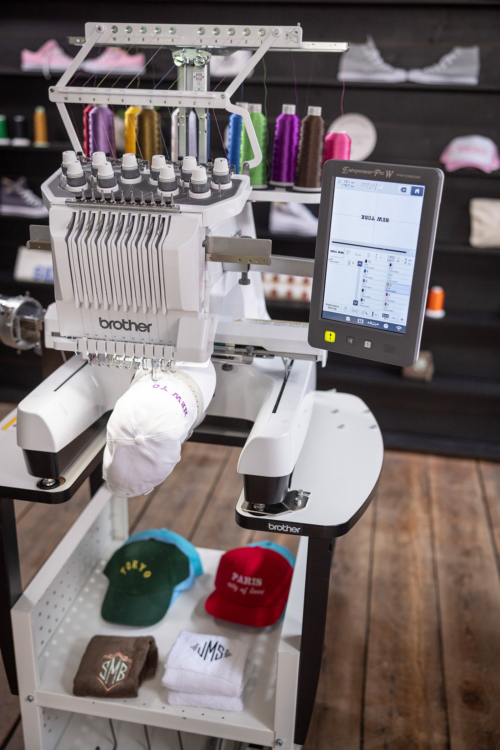 Machine à broder Brother PR1055X