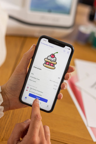 Brother Innov-is Stellaire XE2 mit Appsteuerung