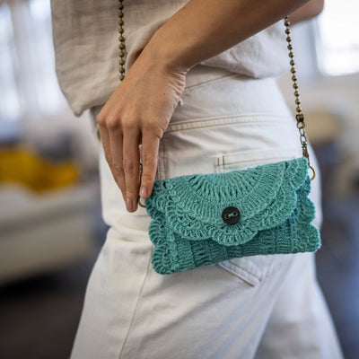 Sac fait main avec texture de couching en relief comme inspiration pour la Brother BX1E