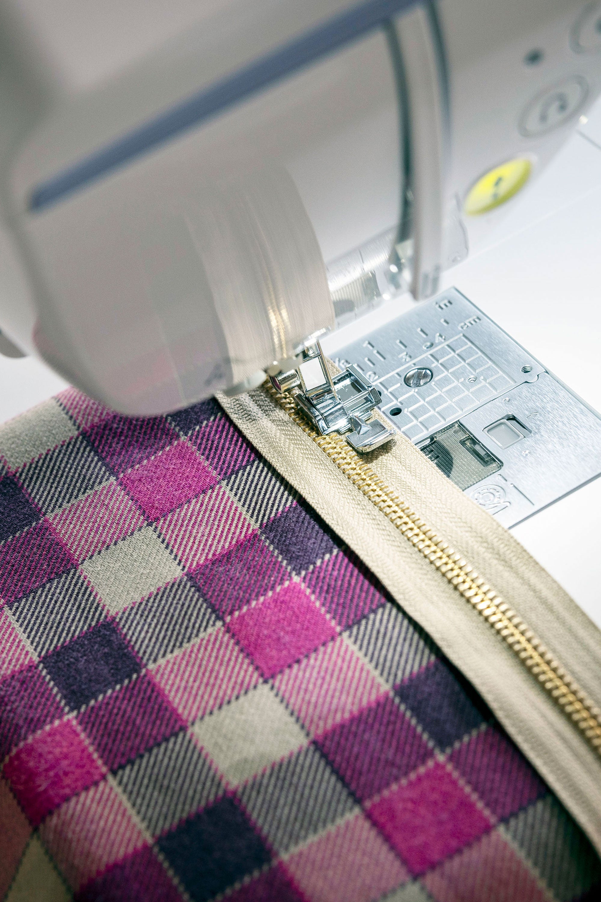 Brother Inventio NV1350