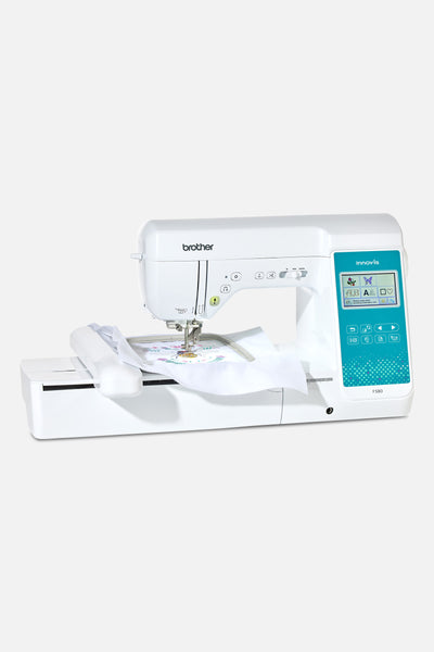 Brother Innov-is F580 beim Stickvorgang