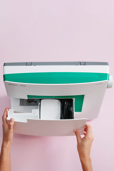 Wundervolles, kompaktes und schlichtes Design: Jade 20 von Husqvarna VIKING