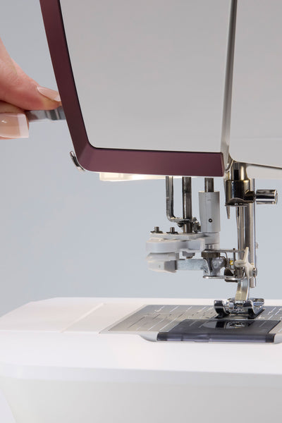 Husqvarna VIKING Designer Topaz 65 Sewing & Embroidery Machine