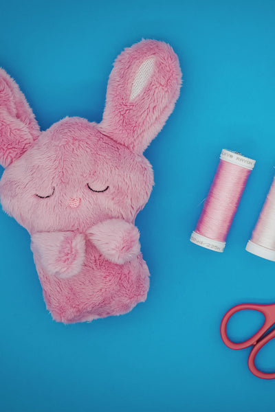 ITH Hase sticken Kuscheltier mit der Stickmaschine