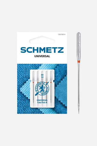 Fünf SCHMETZ Universal-Nadeln in Stärke 80 aus dem Näh-Starter-Set.