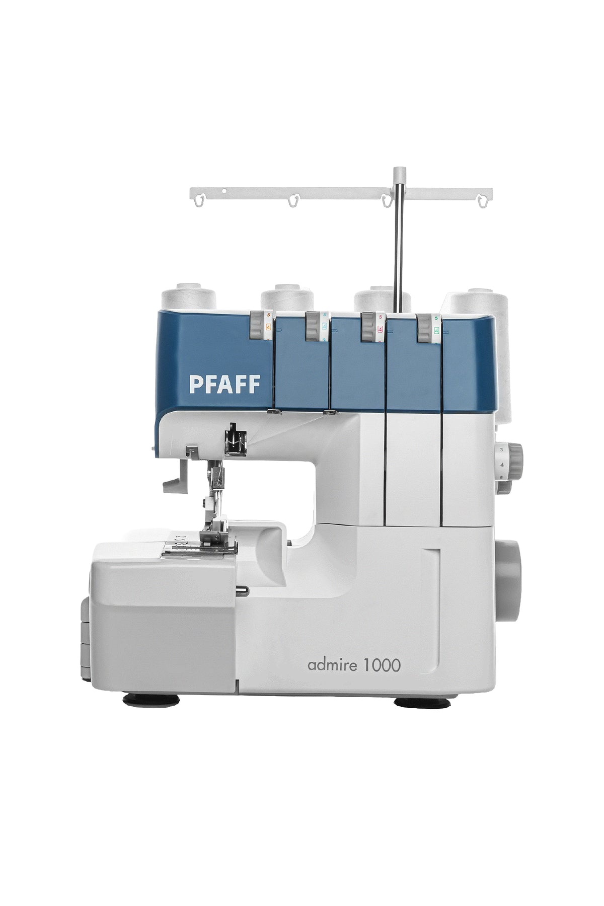 PFAFF admire 1000 Overlock in gerader Frontansicht, freigestellt ohne Bodenschatten