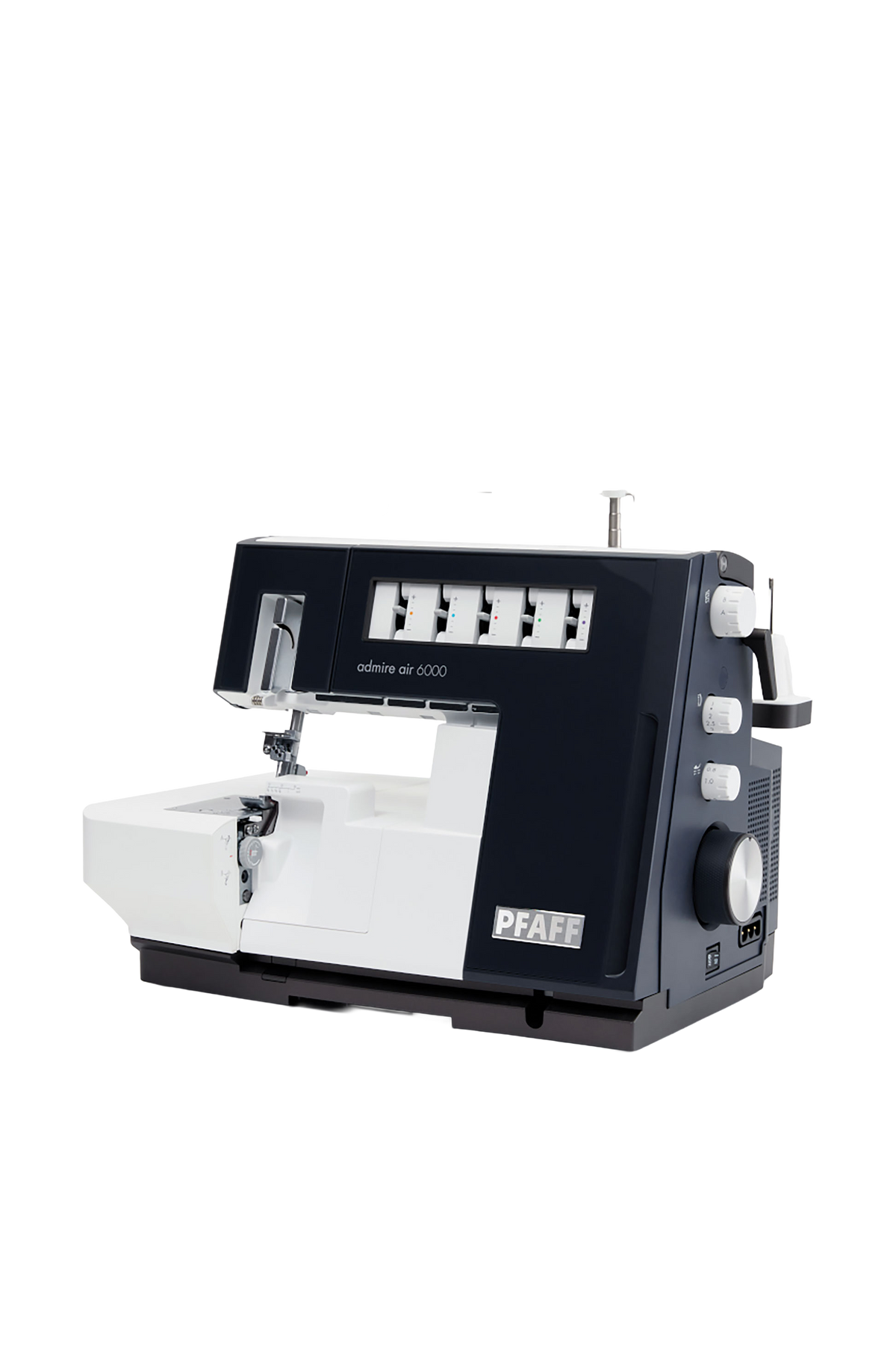 PFAFF admire air 6000 Coverlockmaschine in Produktansicht
