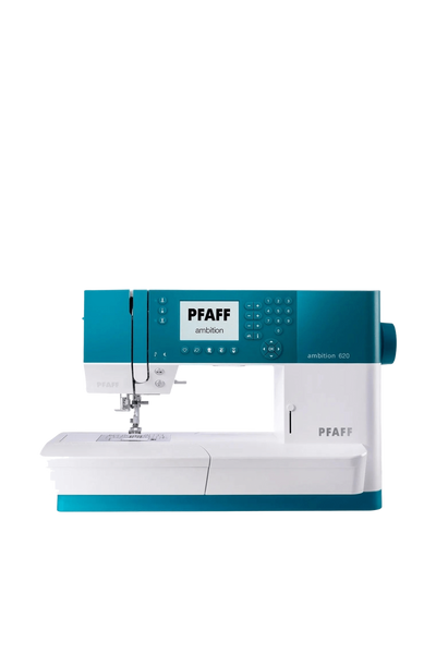 PFAFF ambition 620 Nähmaschine in gerader Frontansicht, freigestellt ohne Bodenschatten