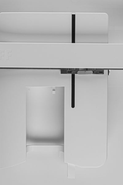 Vue de dessus de l’unité de broderie de la PFAFF creative ambition 640