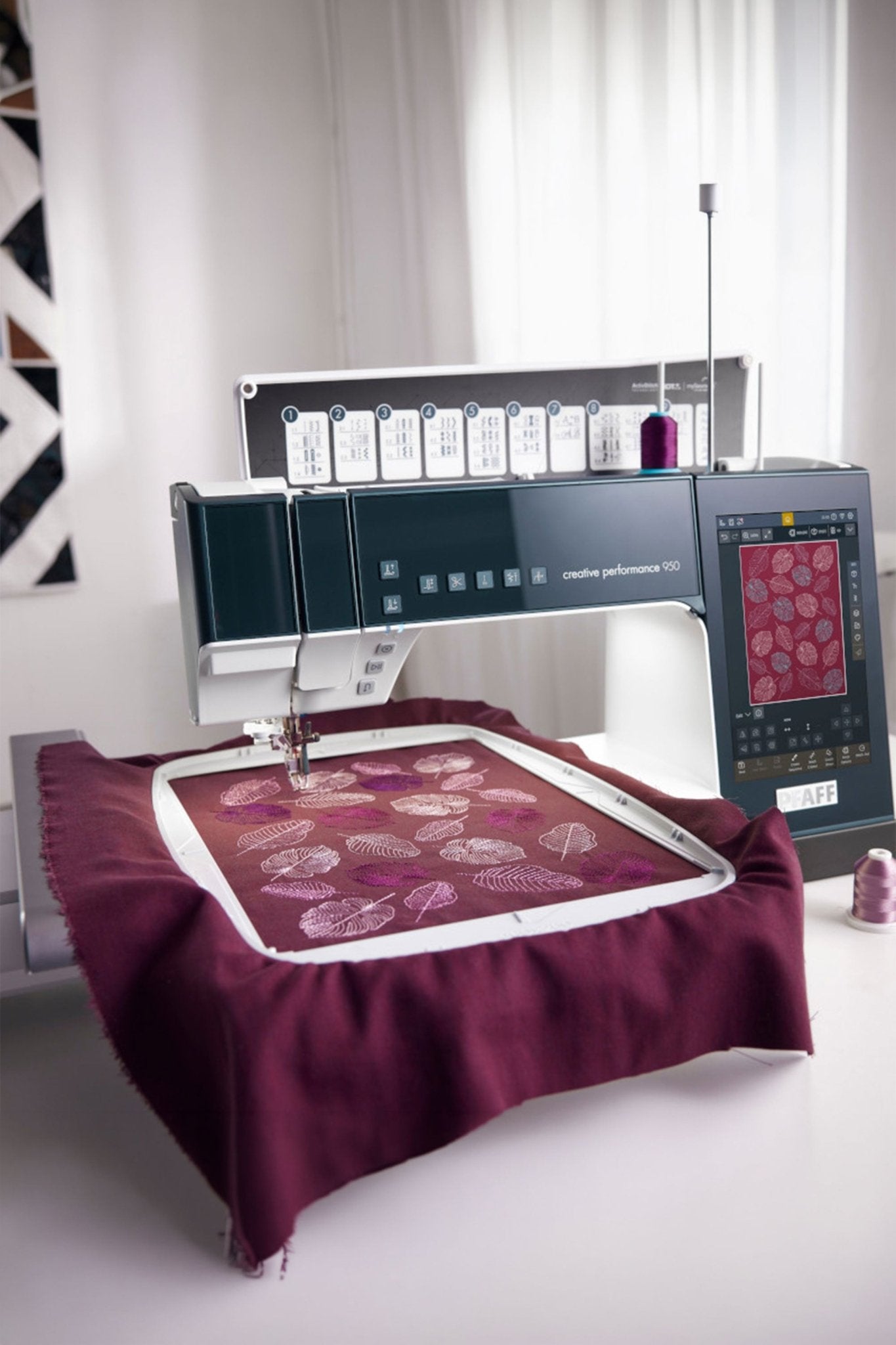 PFAFF creative performance 950 Näh- und Stickmaschine - Make ma!