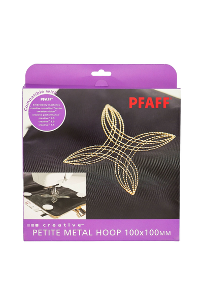 PFAFF creative Petite Metal Hoop Magnetstickrahmen 100 × 100 mm in vollständiger Originalverpackung mit aufgedruckter Stickanwendung