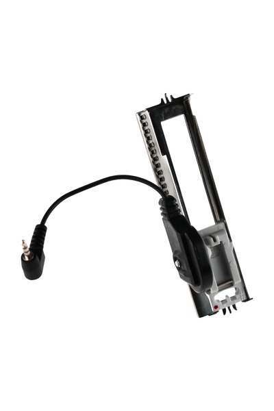 PFAFF Sensormatik Knopflochfuß J in vollständiger Produktansicht, in Adobe Photoshop freigestellt ohne Schatten