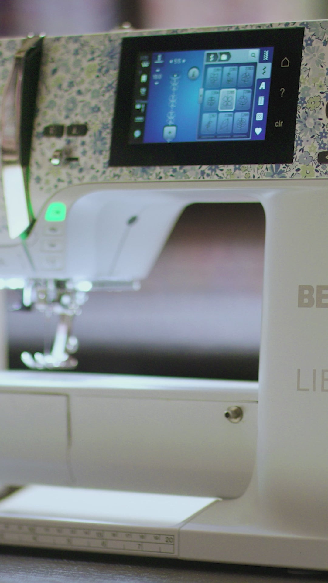 BERNINA 580 LIBERTY Edition