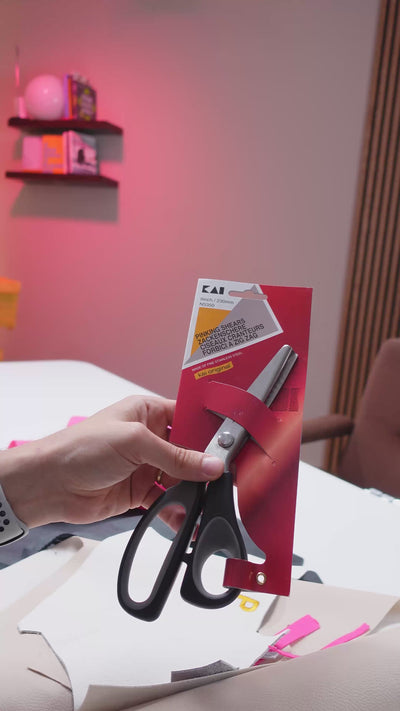 Ciseaux cranteurs KAI N5350 (230 mm)