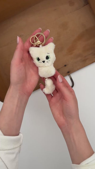 Schlüsselanhänger Katze sticken mit der Stickmaschine