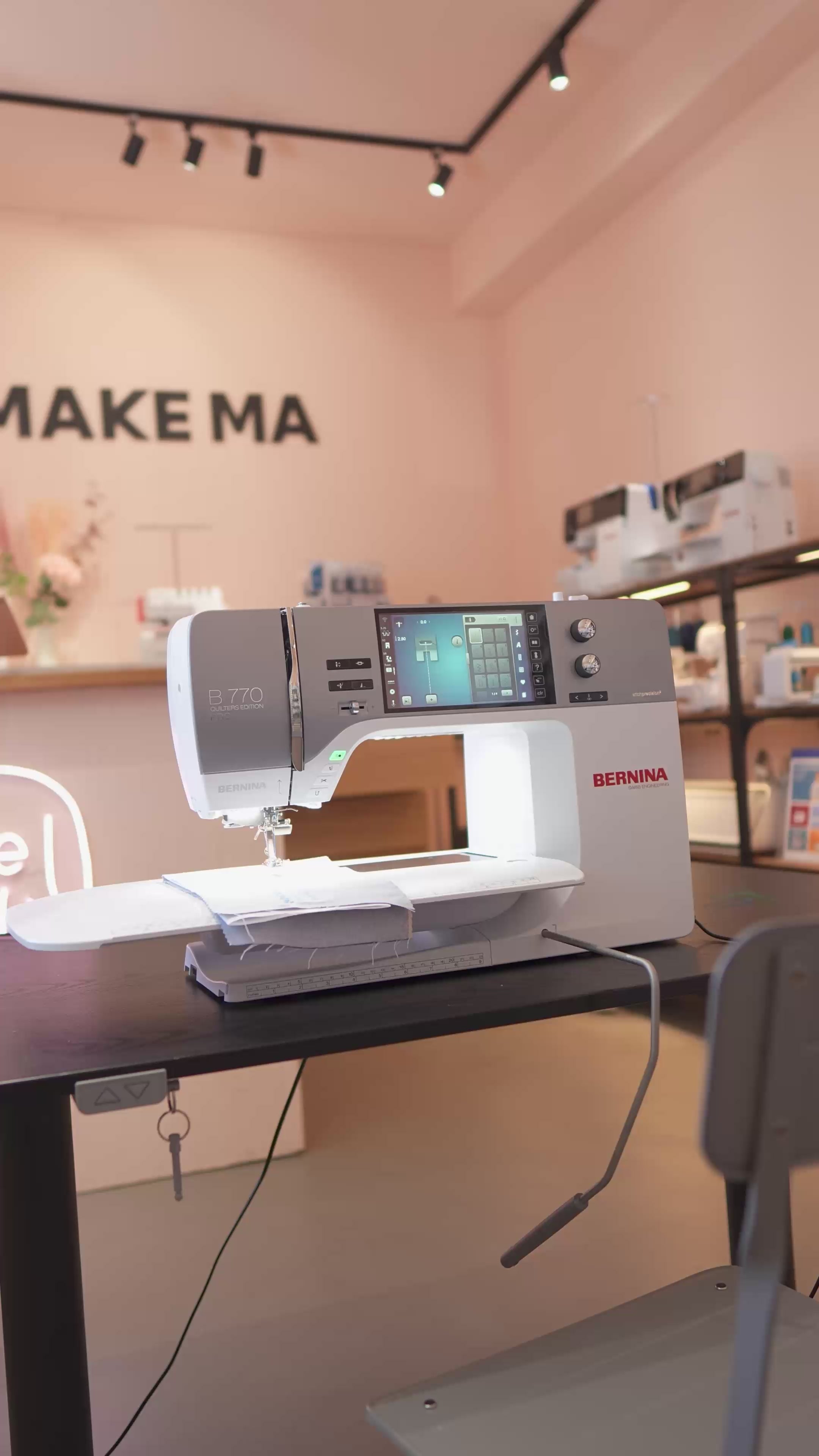 BERNINA 770 QE PRO (avec BSR)