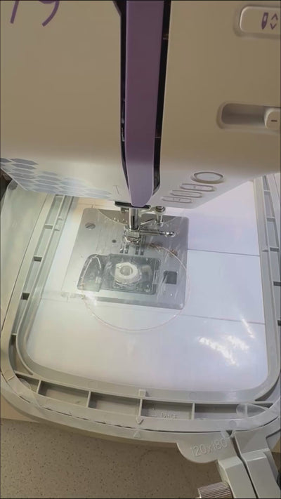 Klett Patches mit der Stickmaschine selber machen