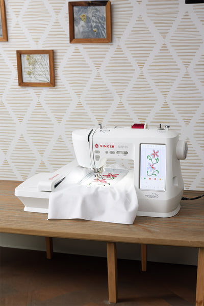 SINGER SE9185 Ansicht auf Tisch