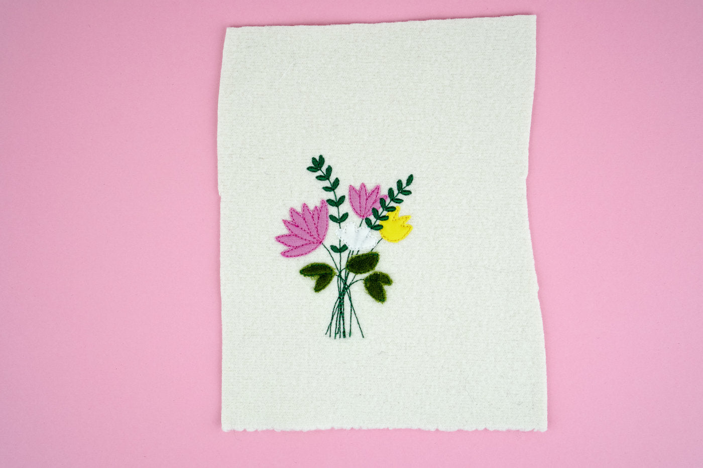 Anwendungsbeispiel: Stickdatei Blumenstrauß Applikation