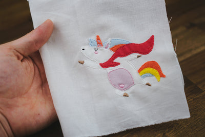 Stickdatei Einhorn bunt