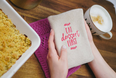 Stickdatei eat dessert first