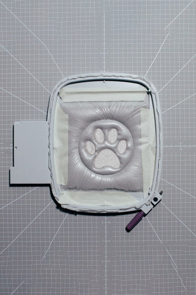 ITH embroidery file dog tag