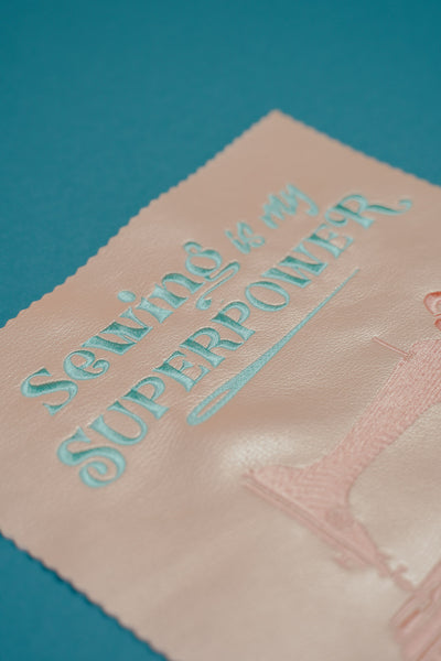 Spruch Nähen: Sewing is my Superpower (Stickdatei)