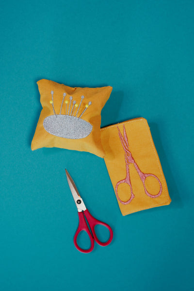 Stickdatei Nadelkissen & Stickdatei Schere