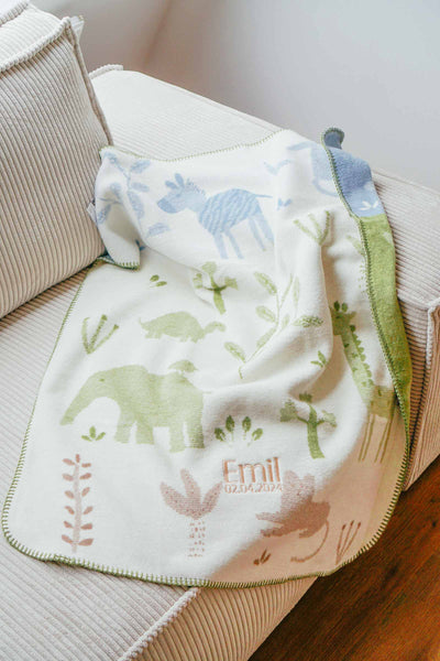 Individuell bestickte Decke mit Namen