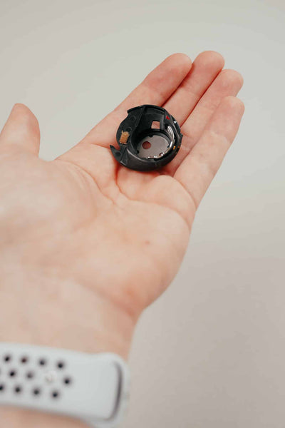 Boîte à canette à broder (VERITAS Florence)