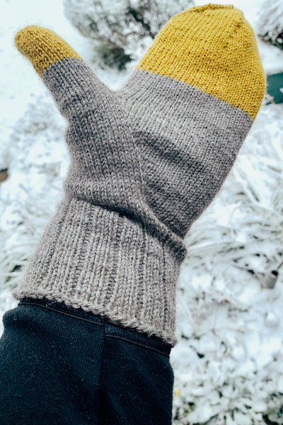 Strickanleitung Fäustlinge mit Daumen Mona