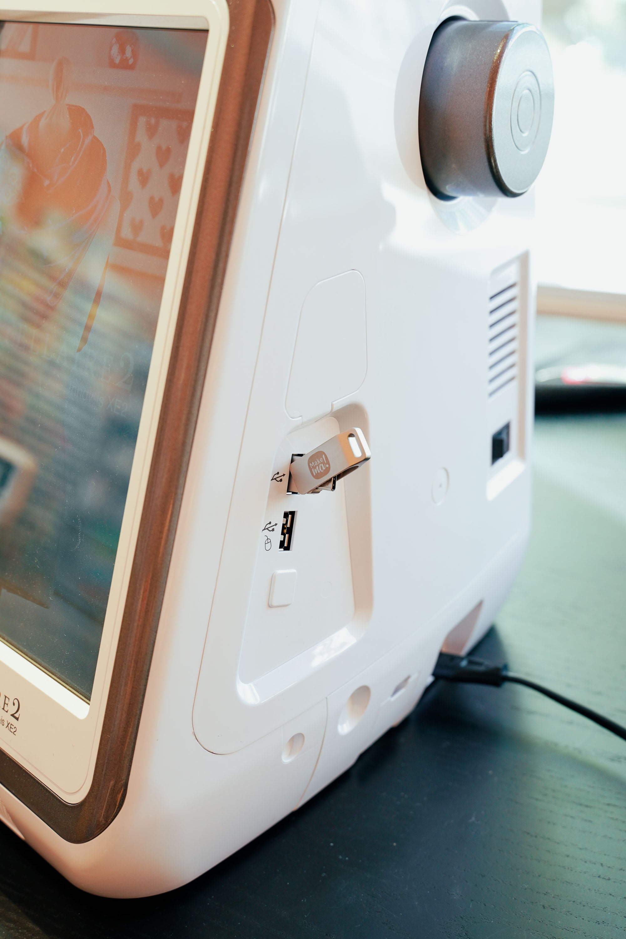 Clé USB pour machine à broder