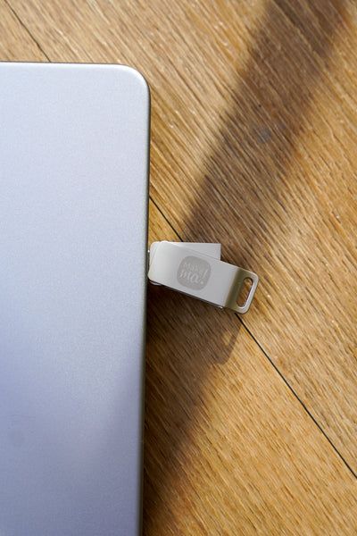 Clé USB pour machine à broder