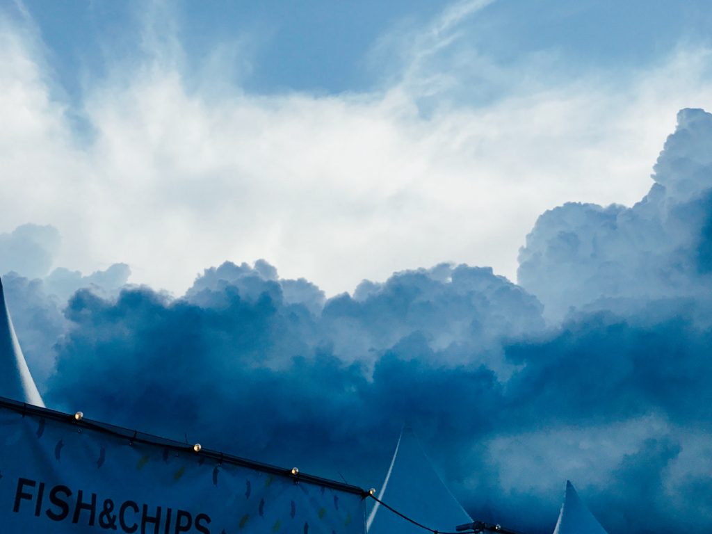 Spektakuläres Wolkenbild auf dem MS Dockville 2017